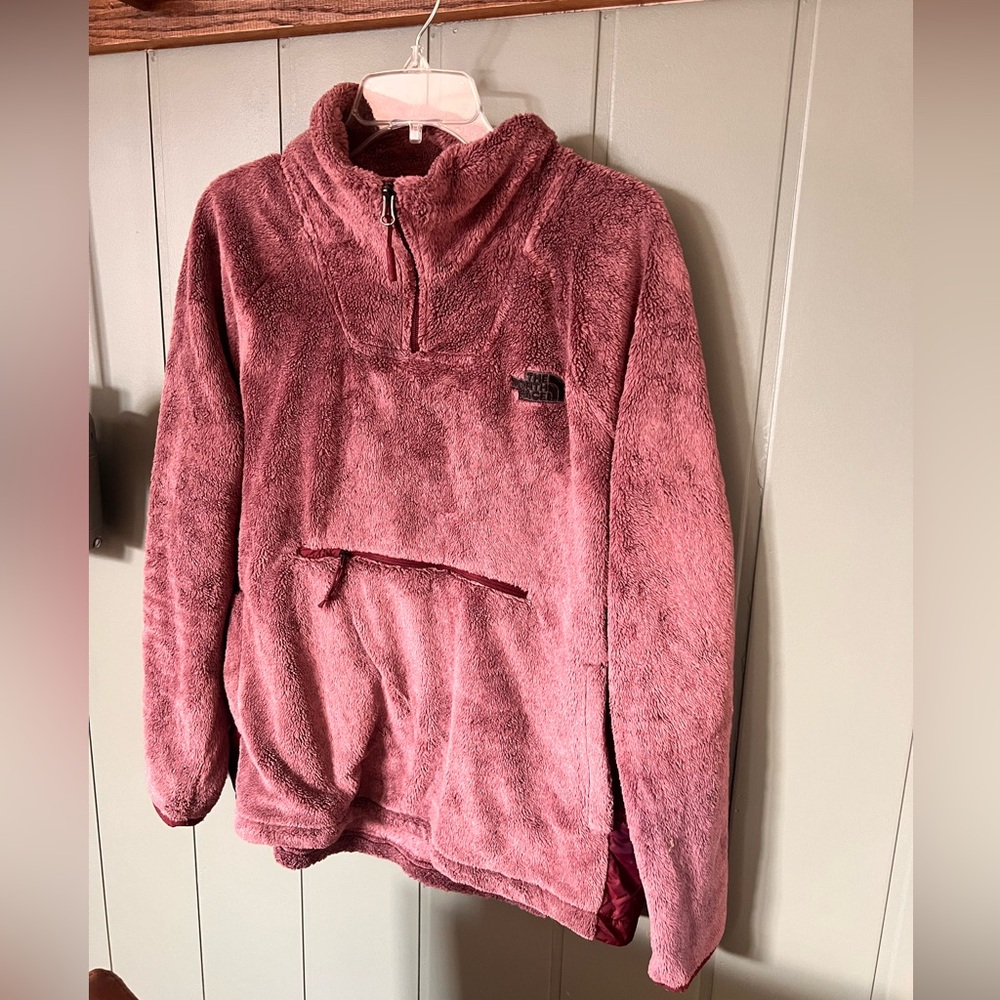 Women’s Fleece Pullover